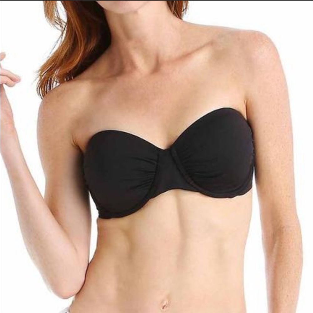 [Tommy Bahama] Bikini Top • 38D • Shaped Cups 🖤